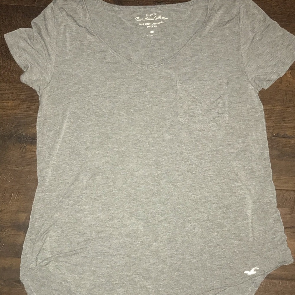 Hollister gray easy tee